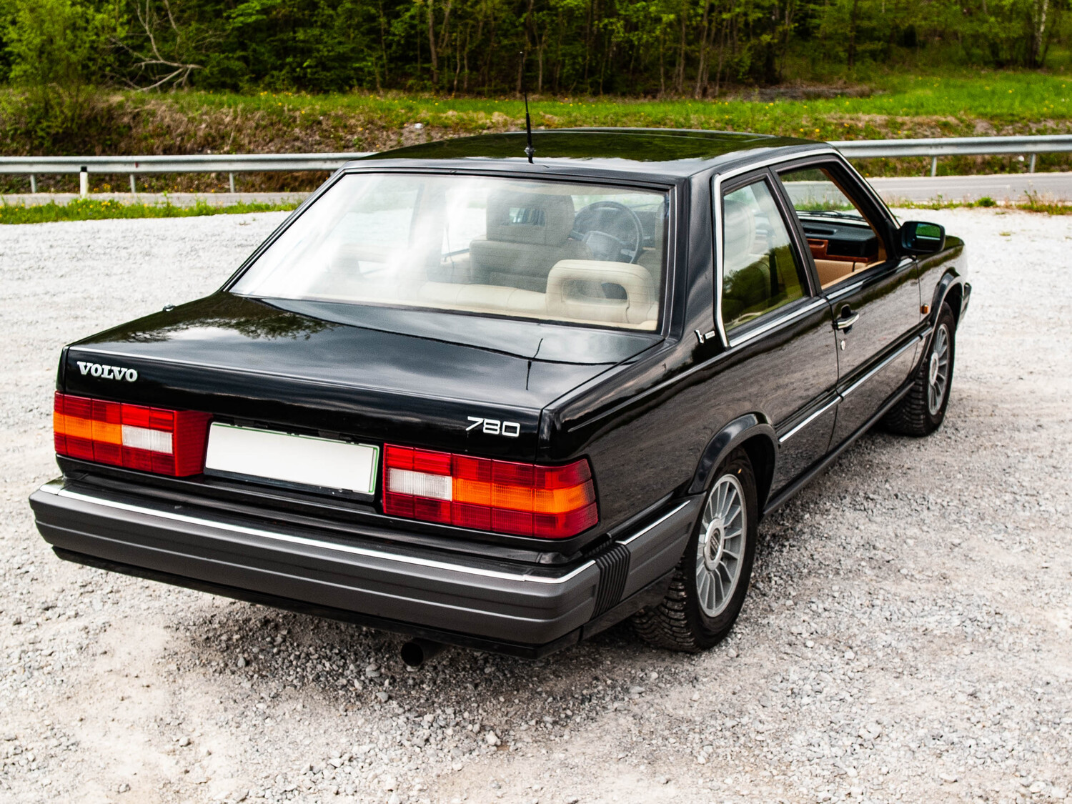 Volvo 780 coupe